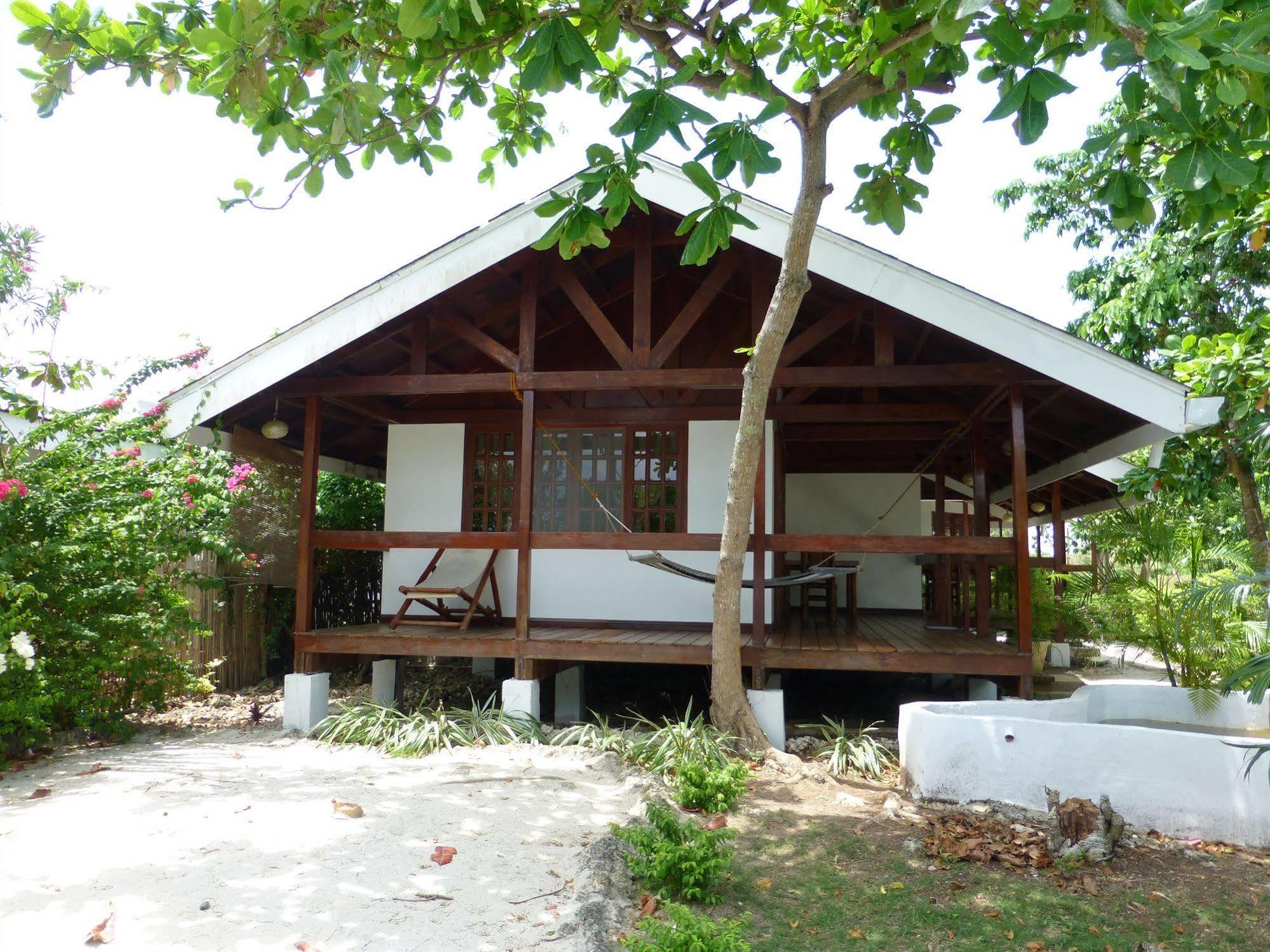 Talima Beach Villas & Dive Resort Cebu Eksteriør billede