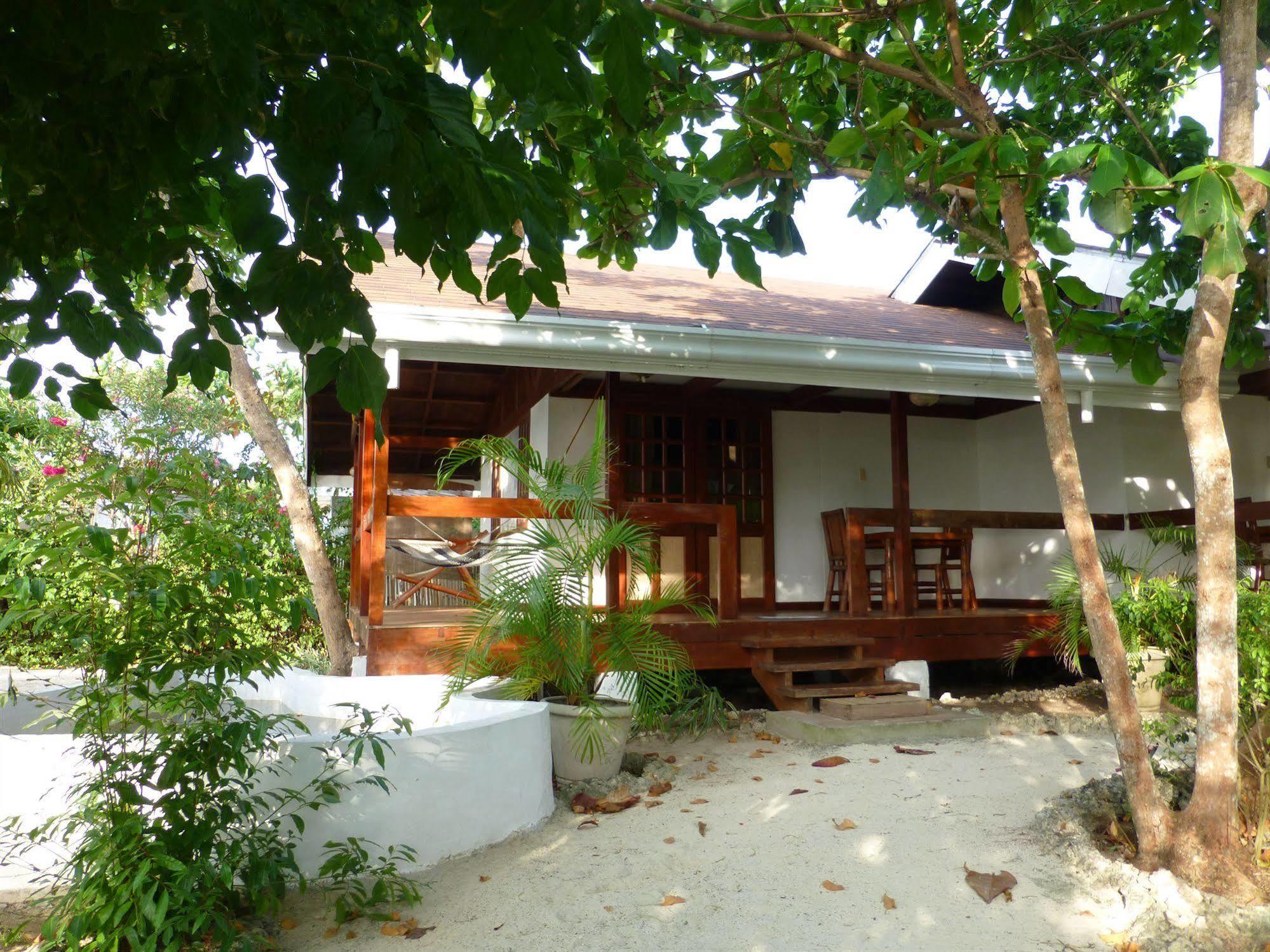 Talima Beach Villas & Dive Resort Cebu Eksteriør billede