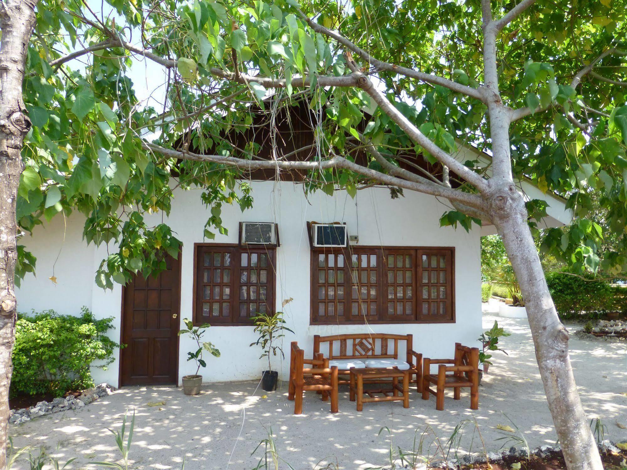 Talima Beach Villas & Dive Resort Cebu Eksteriør billede